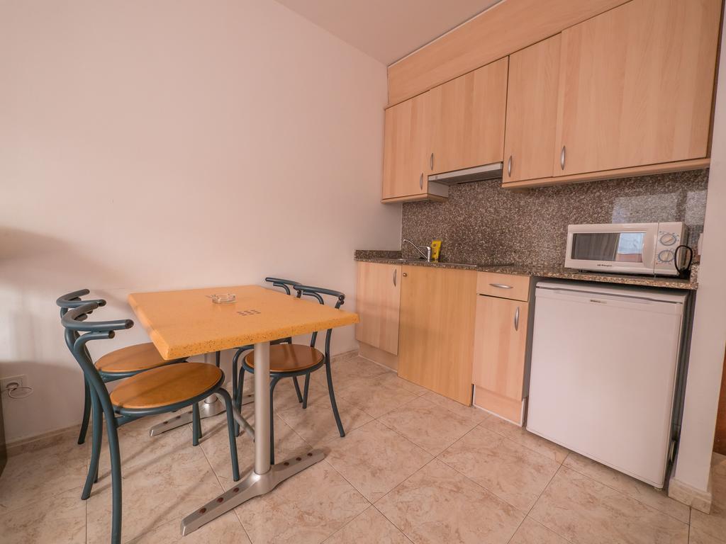 Apartaments Ar Easy Santa Anna II Lloret de Mar Ngoại thất bức ảnh