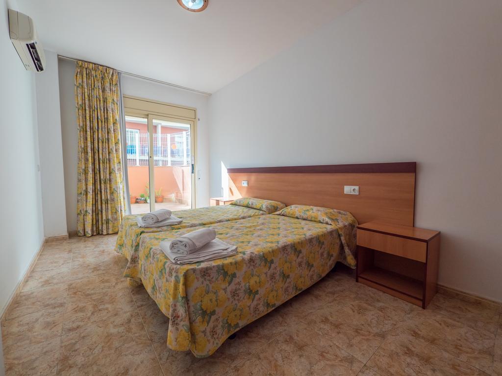 Apartaments Ar Easy Santa Anna II Lloret de Mar Ngoại thất bức ảnh