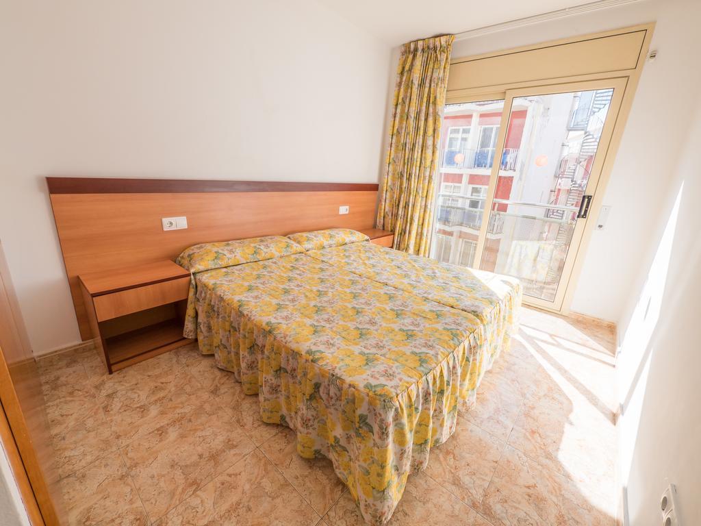Apartaments Ar Easy Santa Anna II Lloret de Mar Ngoại thất bức ảnh